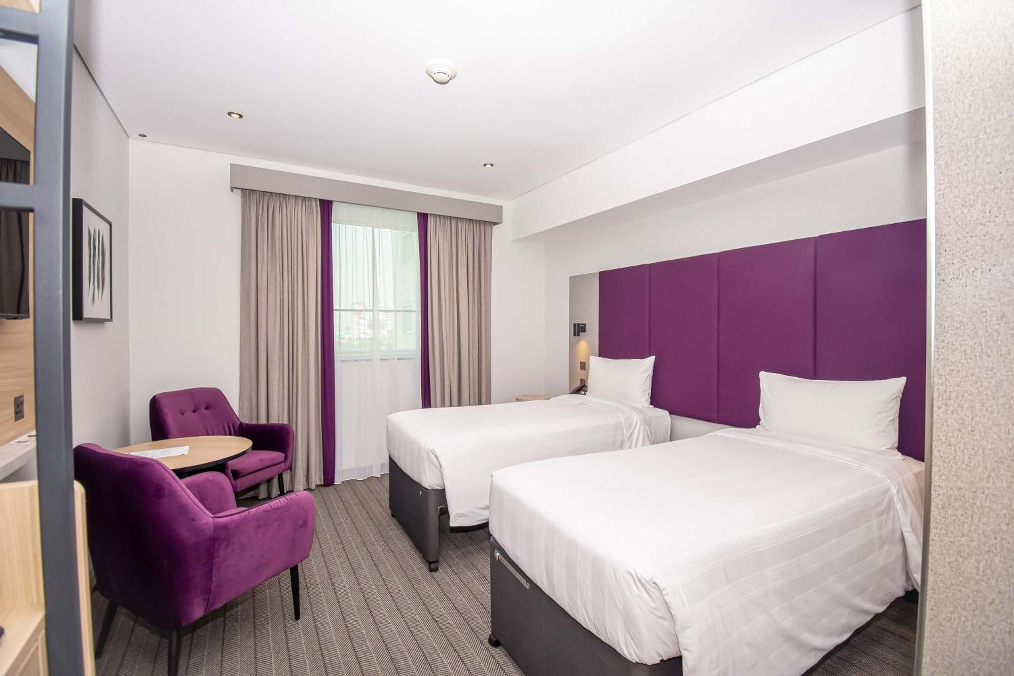 Premier Inn Dubai International Airport Esterno foto