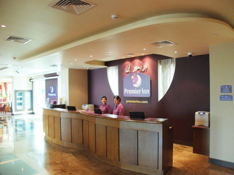 Premier Inn Dubai International Airport Esterno foto